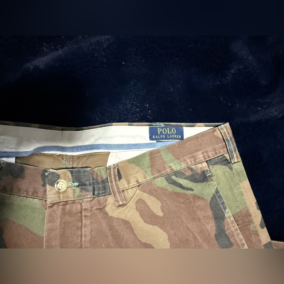 Ralph Lauren Camouflage Chinos - Picture 4 of 6